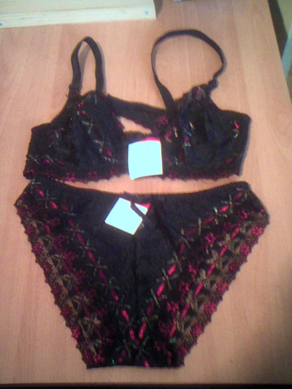 Image: lingerie-077-6e05b6.jpg