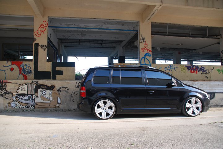 V.W touran Daily for my falimly 2l TDI 140ch DSG 222331_1835026883...936_n-1--283dd7c