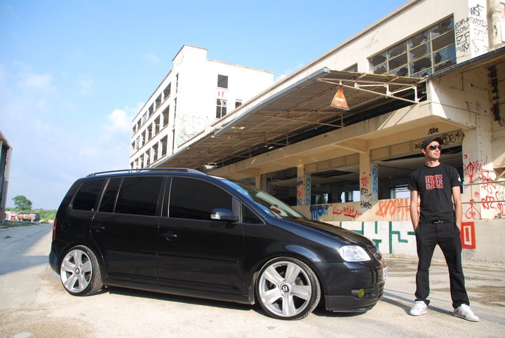 V.W touran Daily for my falimly 2l TDI 140ch DSG 224996_1835009517...810_n-1--283de91