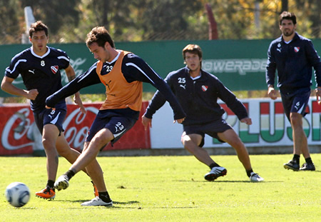 Fredes, Matheu y Tuzzio, posibles titulares.